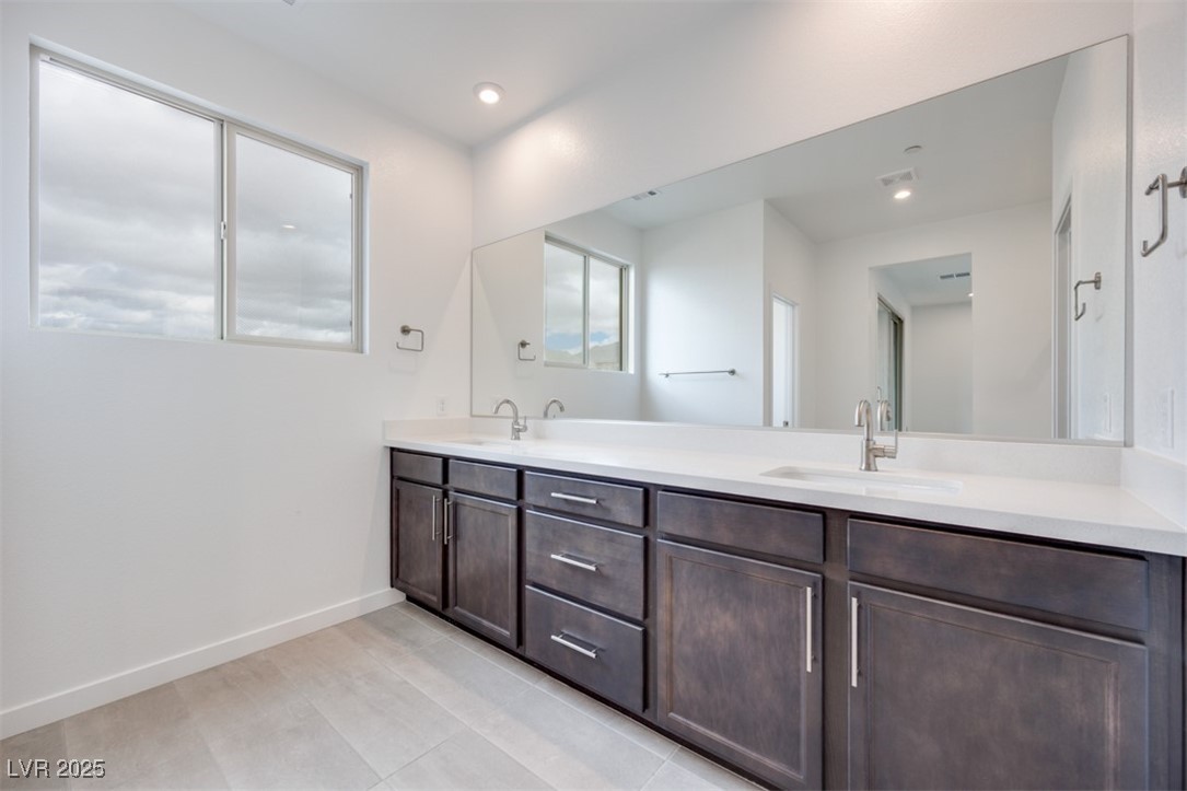 11904 Glide Reflection Avenue Property Photo 15