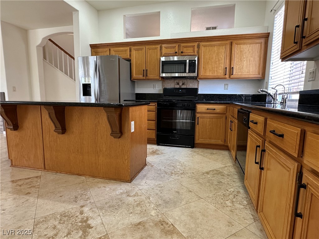 2411 Brockton Way Property Photo 15