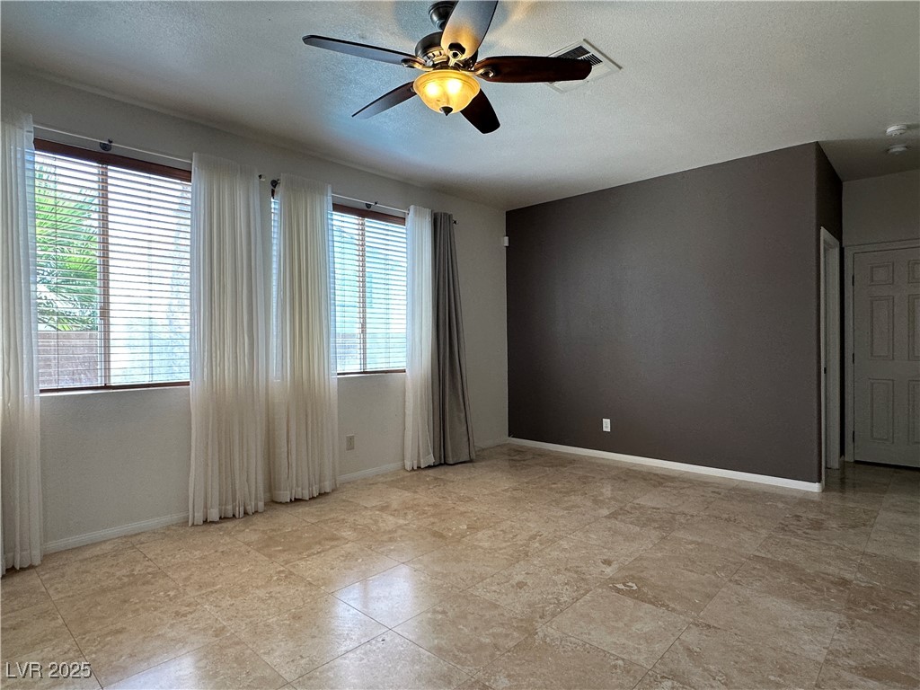 2411 Brockton Way Property Photo 19