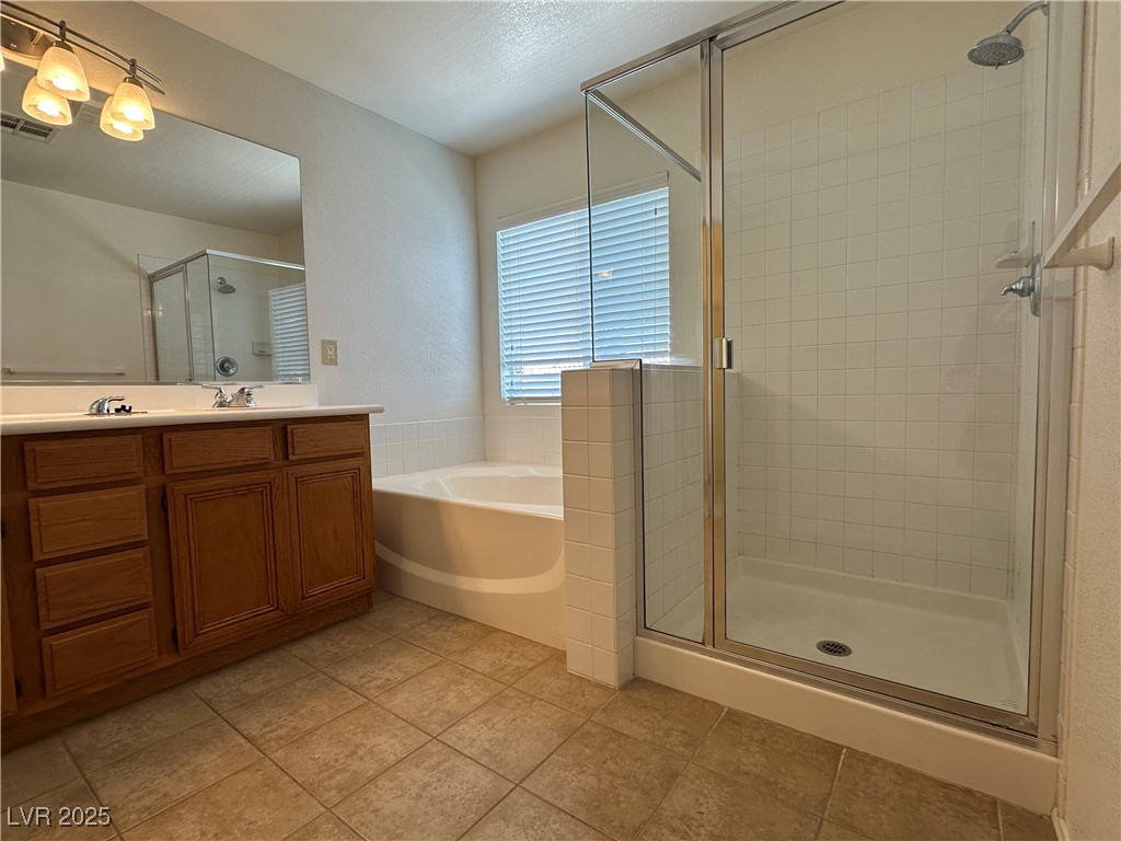 2411 Brockton Way Property Photo 32