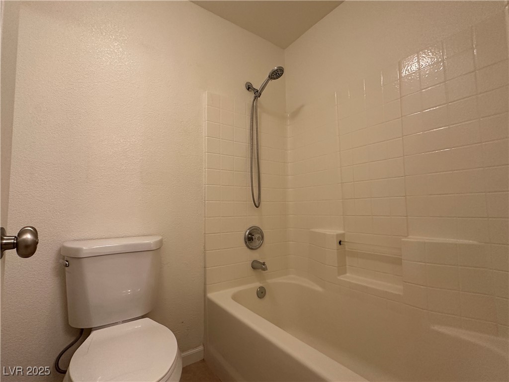 2411 Brockton Way Property Photo 40