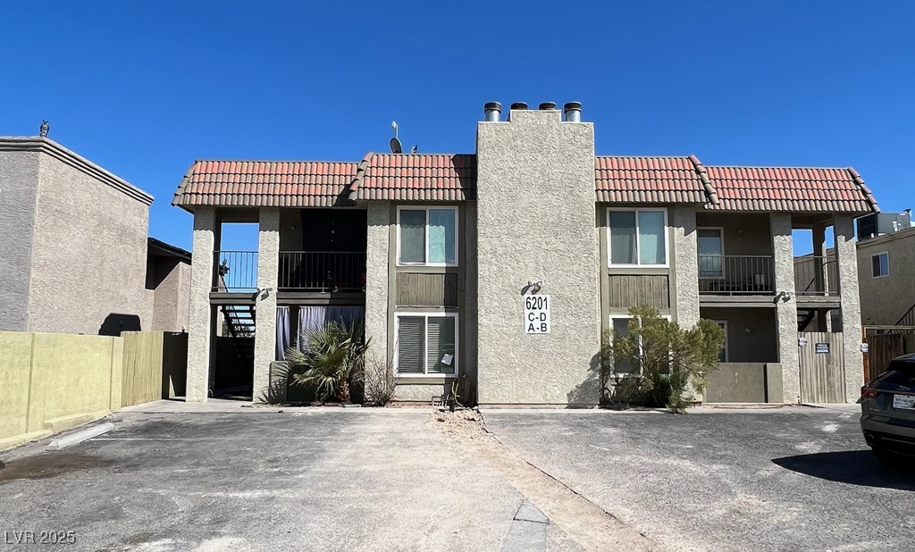 6201 Bellota Drive B Property Photo 1