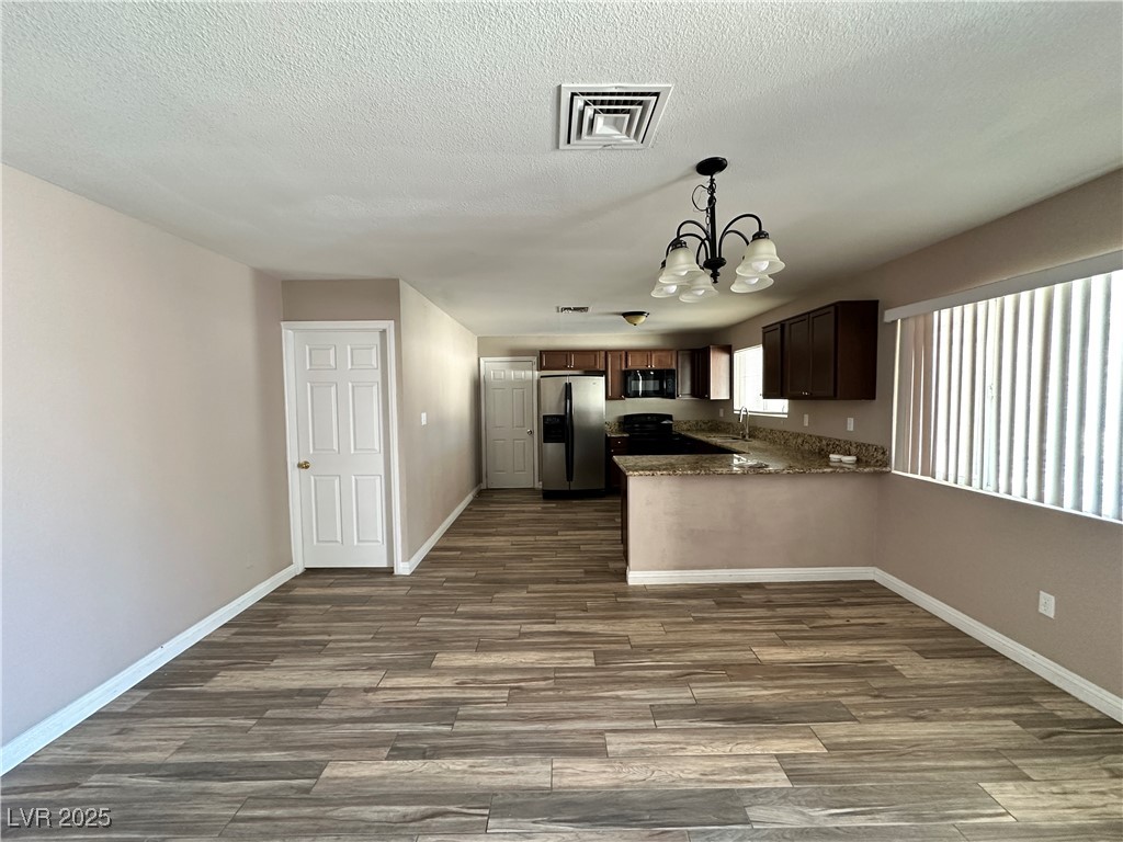 1924 Westwind Road Property Photo 5