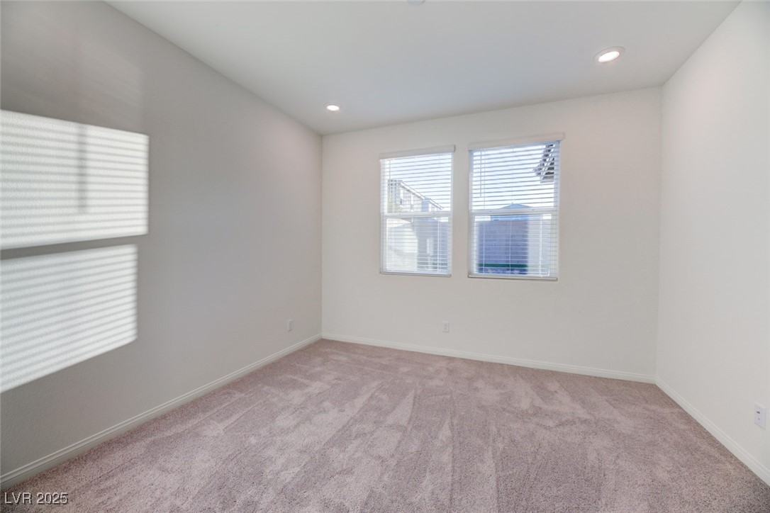 9133 Ruby Cove Court Property Photo 4