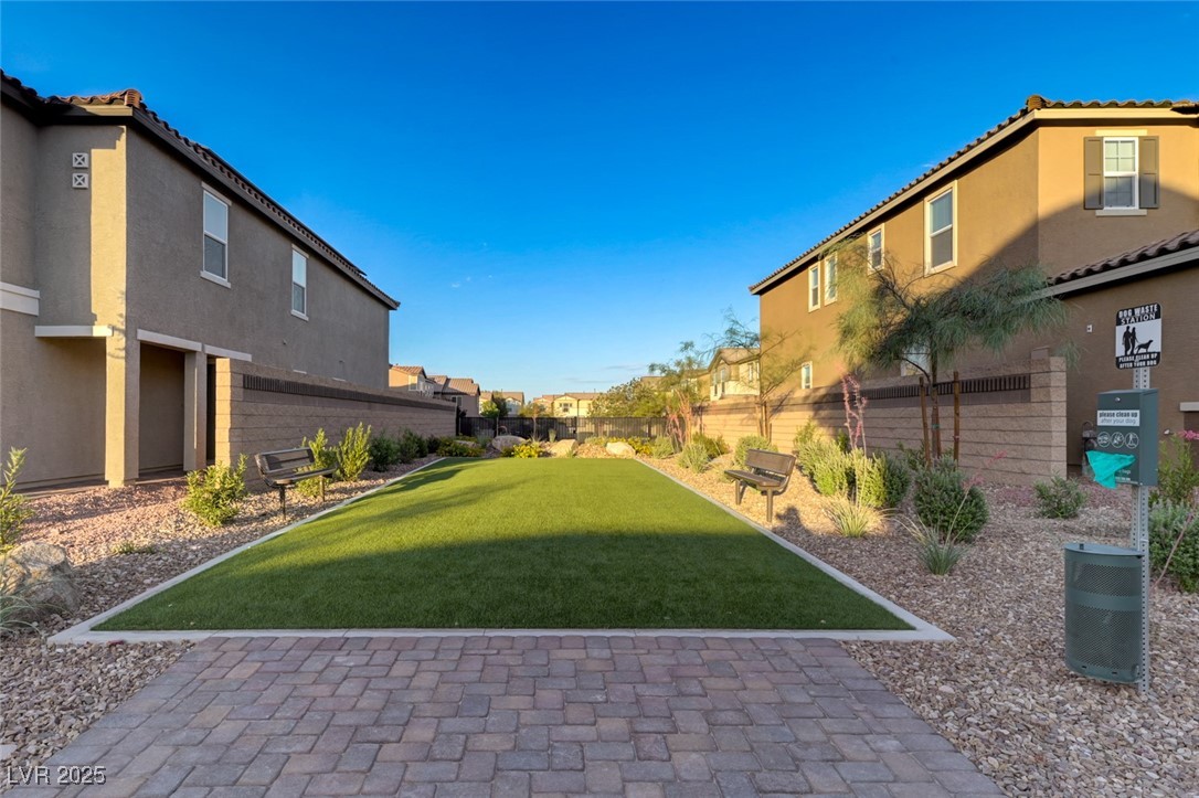 9133 Ruby Cove Court Property Photo 14