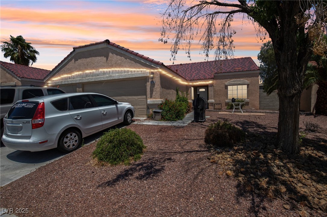 2716 Orchid Moon Court Property Photo 1