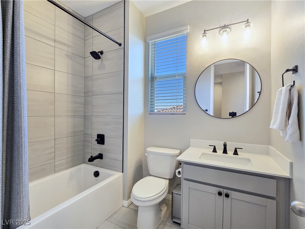 11739 Emerald Lake Avenue Property Photo 30