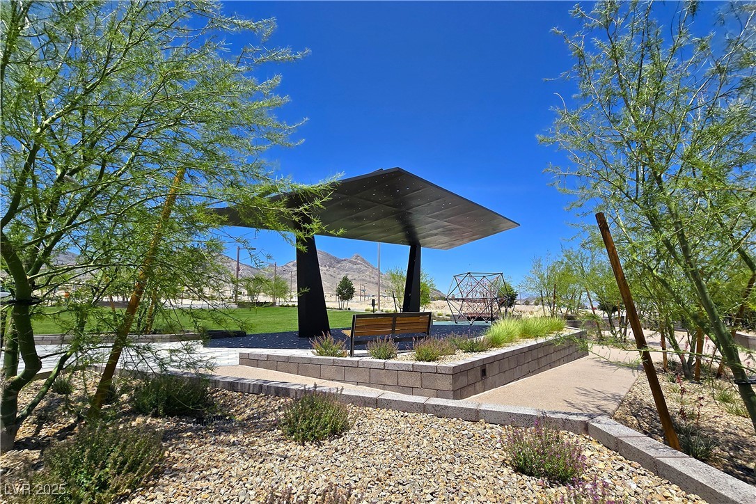 11739 Emerald Lake Avenue Property Photo 43