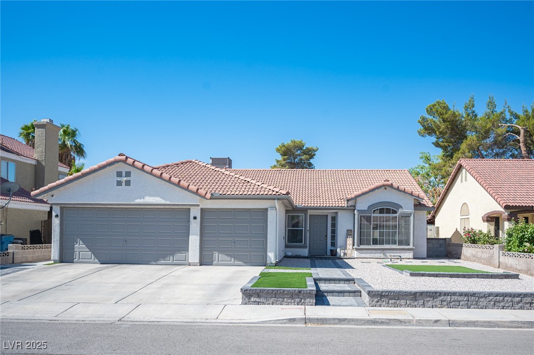 1553 Bright View Drive Property Photo 1