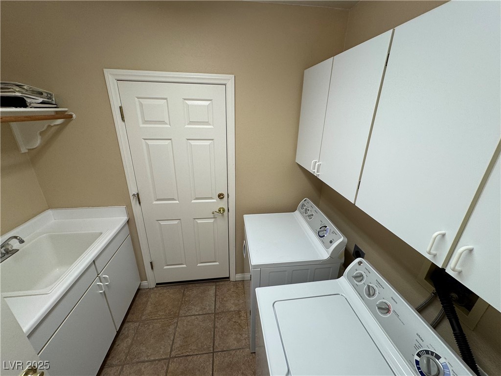 2109 Scarlet Rose Drive Property Photo 7