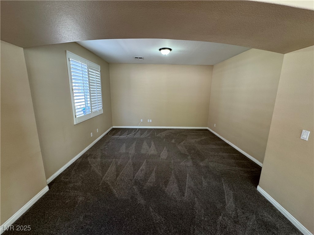 2109 Scarlet Rose Drive Property Photo 11