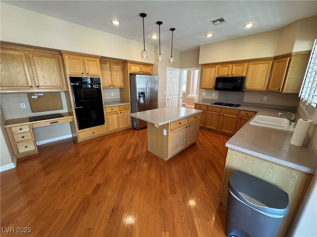 2109 Scarlet Rose Drive Property Photo 19
