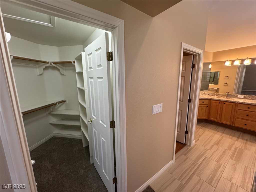 2109 Scarlet Rose Drive Property Photo 25