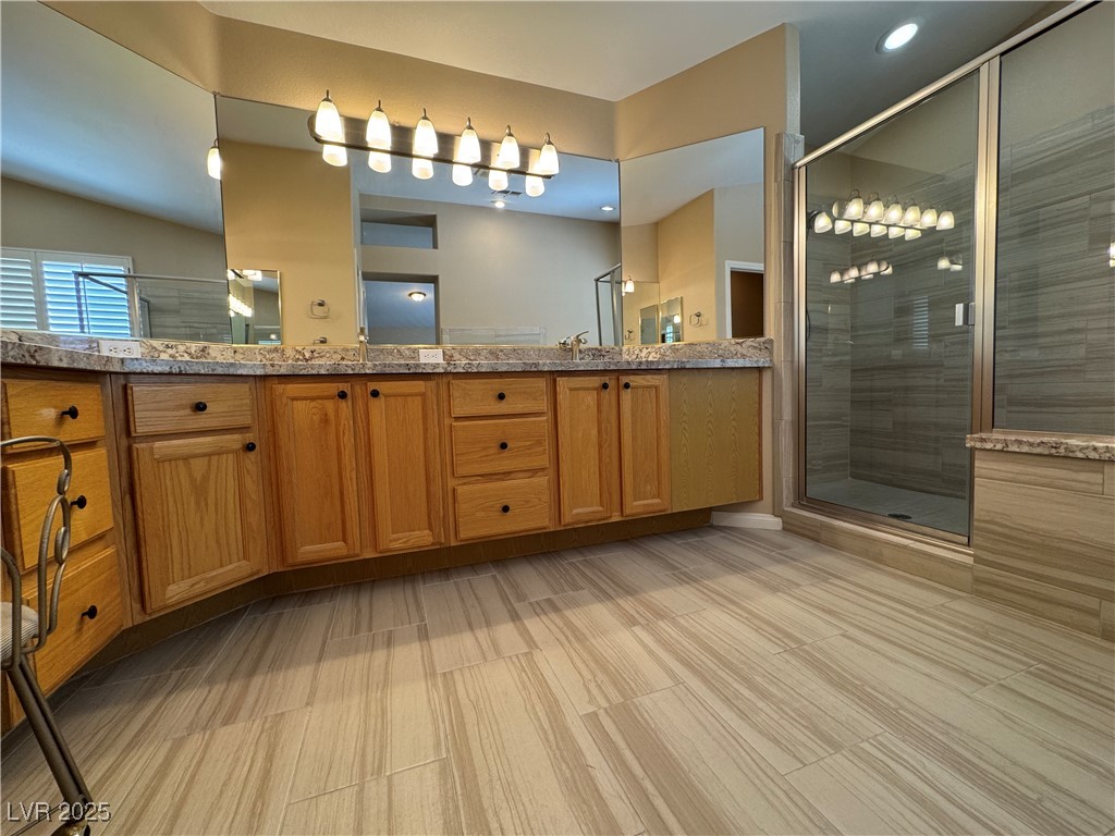 2109 Scarlet Rose Drive Property Photo 31