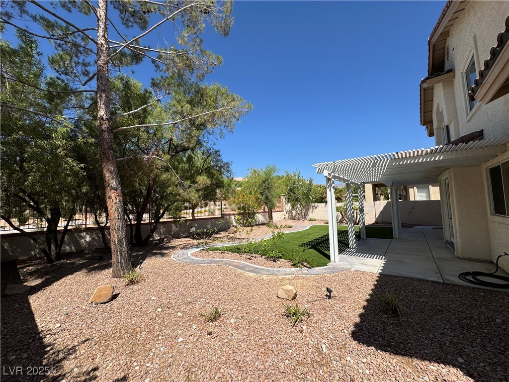 2109 Scarlet Rose Drive Property Photo 46
