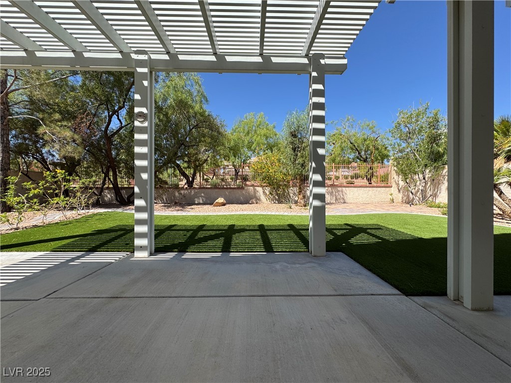 2109 Scarlet Rose Drive Property Photo 48