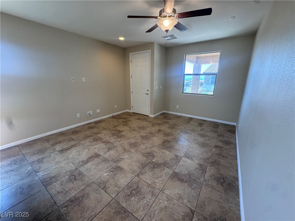 2653 Crystal Blue Street Property Photo 10