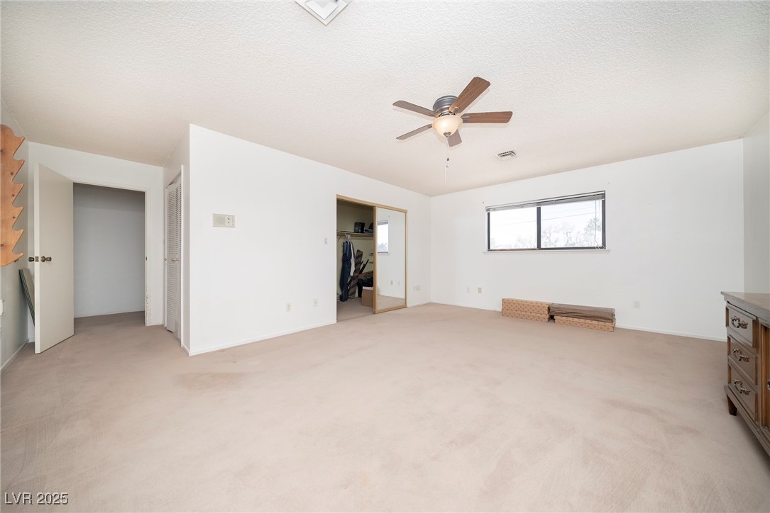 2755 East Russell Road Property Photo 38