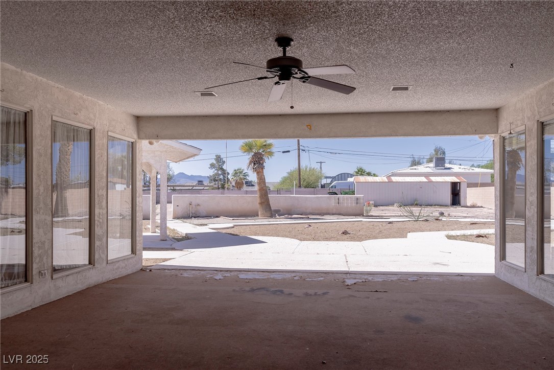 2755 East Russell Road Property Photo 44