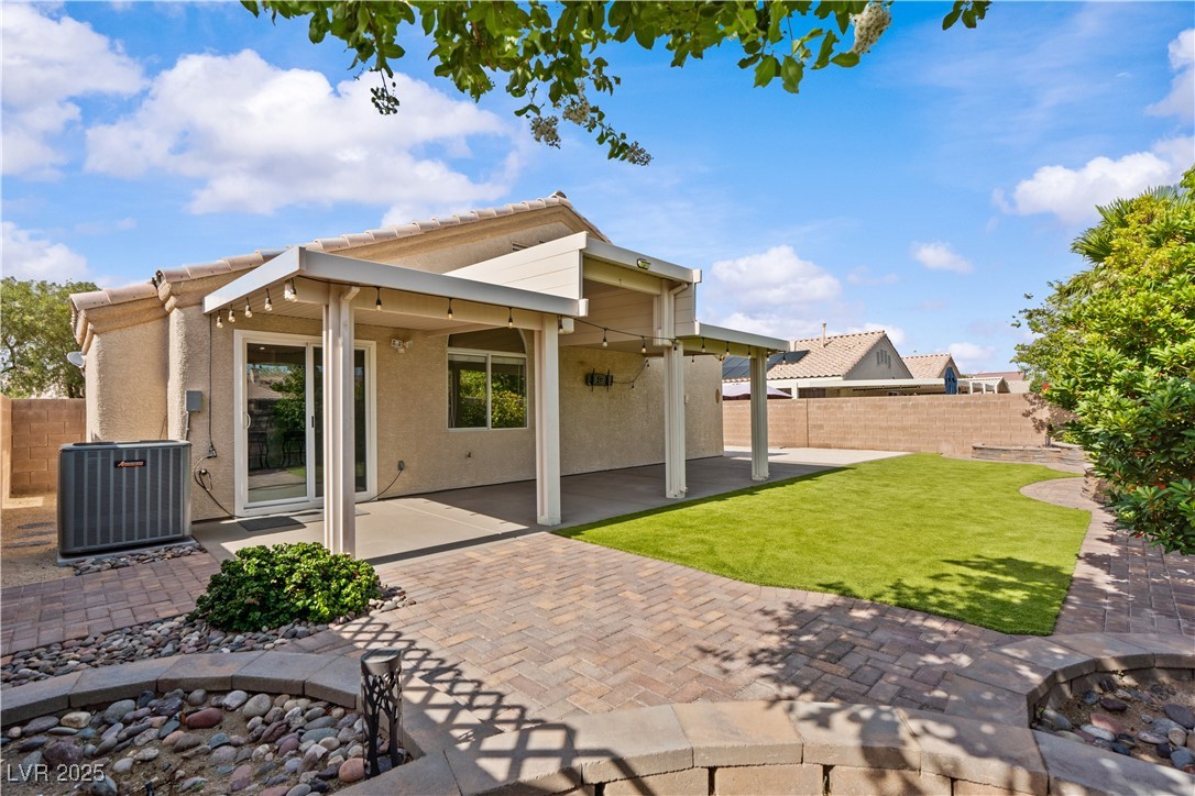 5115 Morning Splash Avenue Property Photo 6