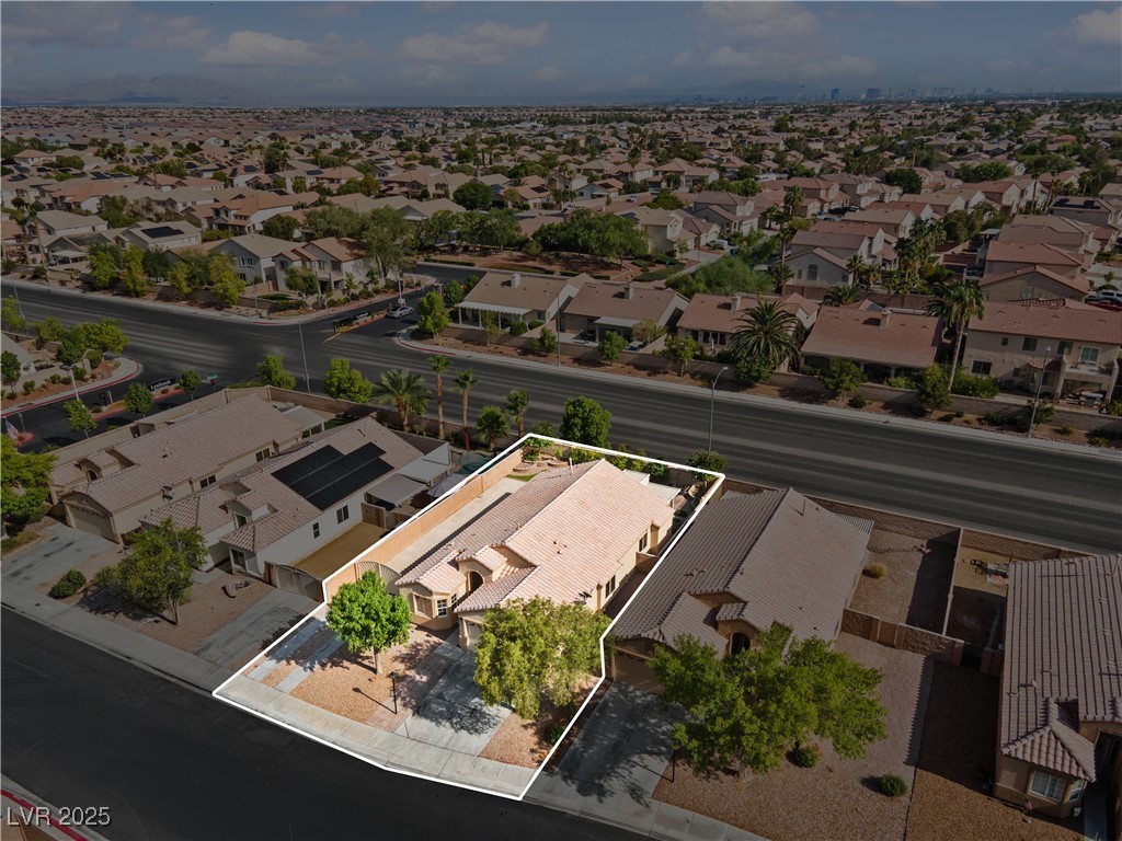 5115 Morning Splash Avenue Property Photo 7