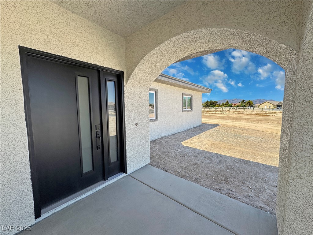 1131 Lupin Street Property Photo 5