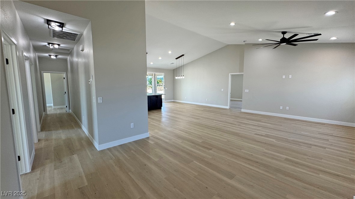 1131 Lupin Street Property Photo 9