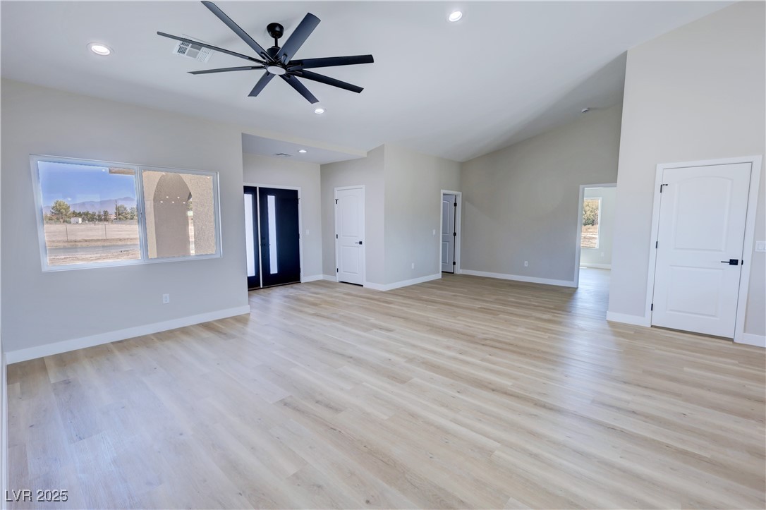 1131 Lupin Street Property Photo 16
