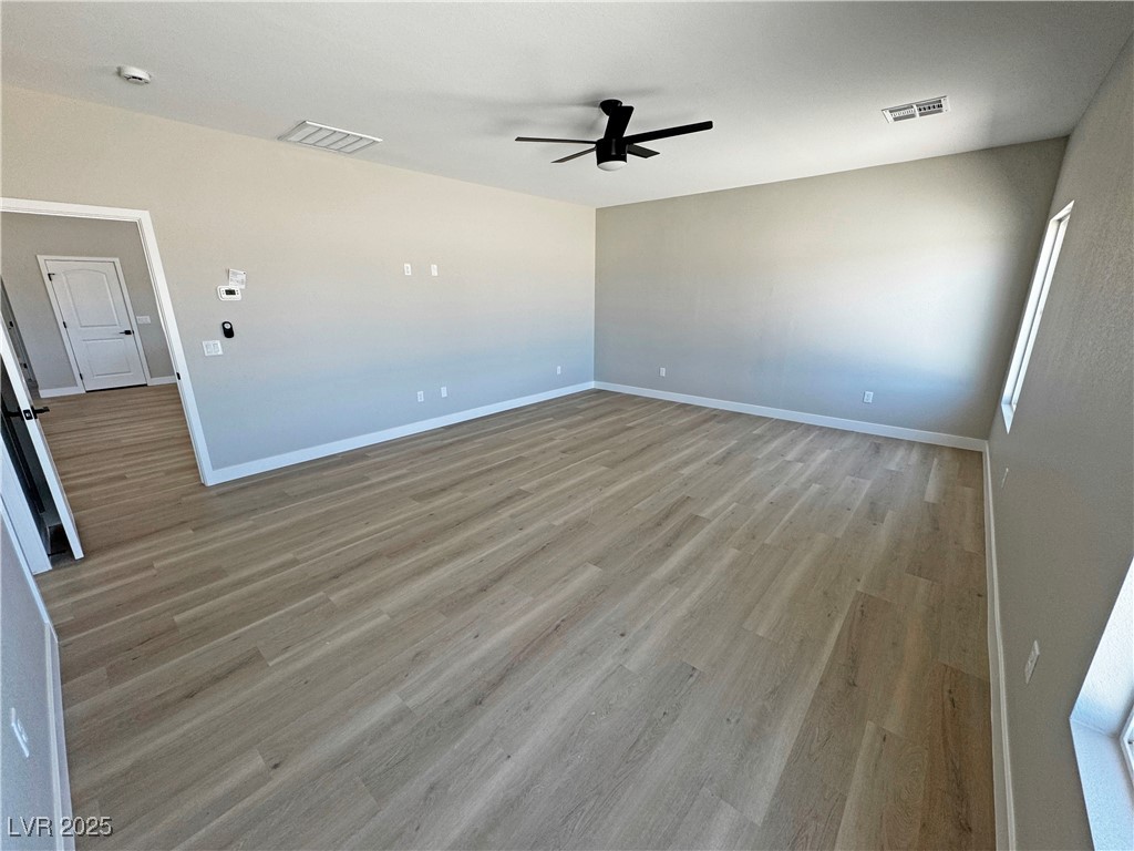 1131 Lupin Street Property Photo 39