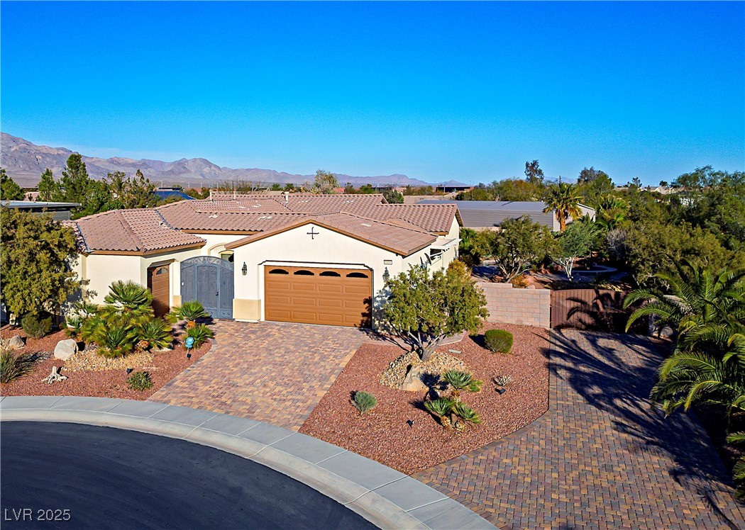 8604 Amber Autumn Street Property Photo 1