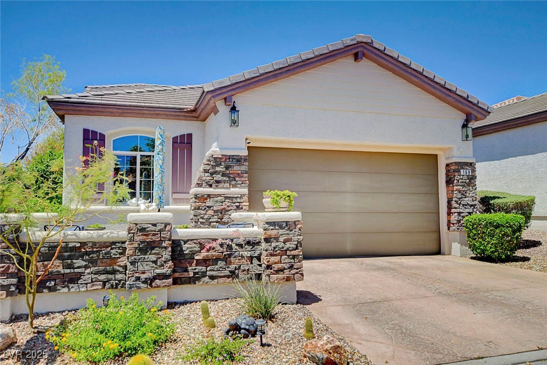 169 Pioneer Peak Place Property Photo 1