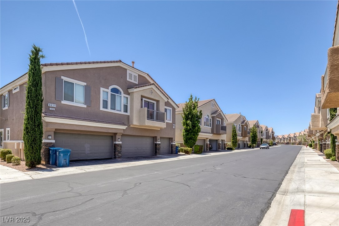 8639 Horizon Wind Avenue 102 Property Photo 2