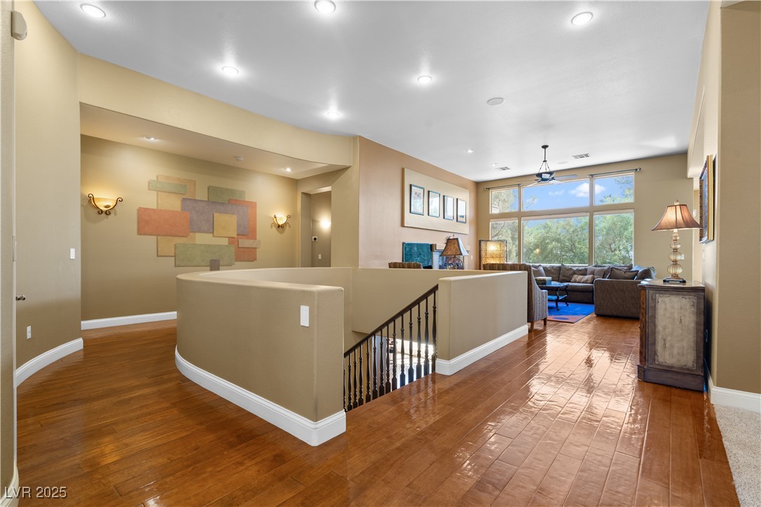 1016 Sable Mist Court Property Photo 8