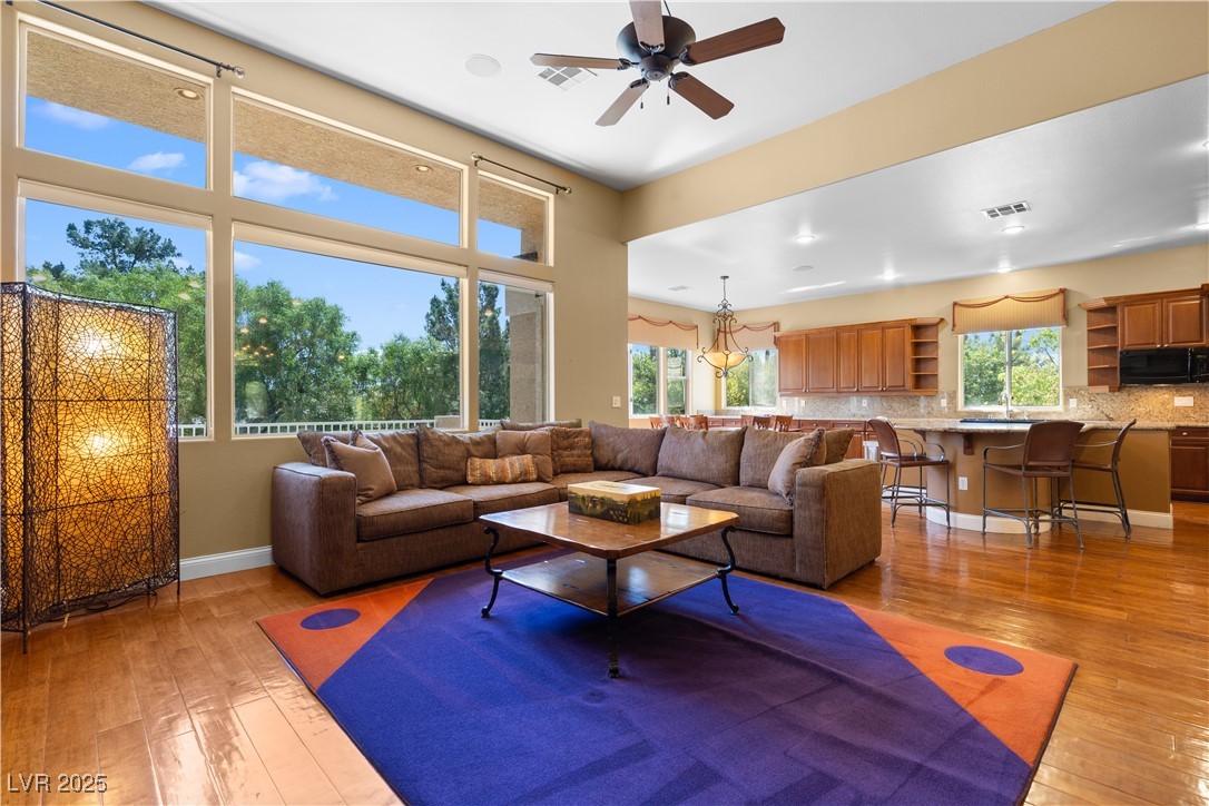 1016 Sable Mist Court Property Photo 10