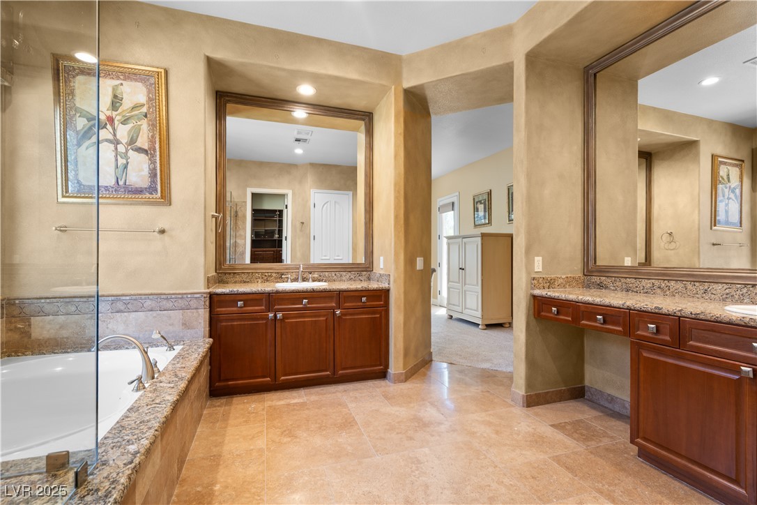 1016 Sable Mist Court Property Photo 38