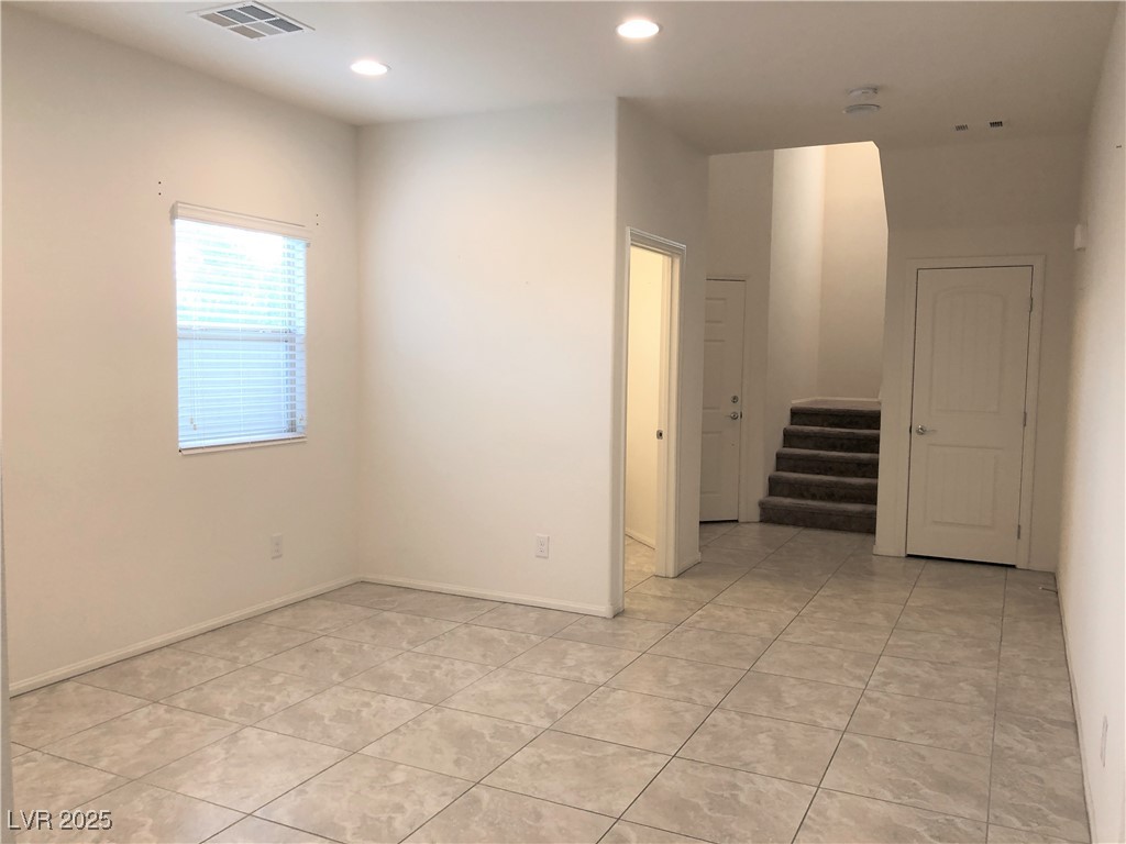 8380 Spanish Creek Court Property Photo 3