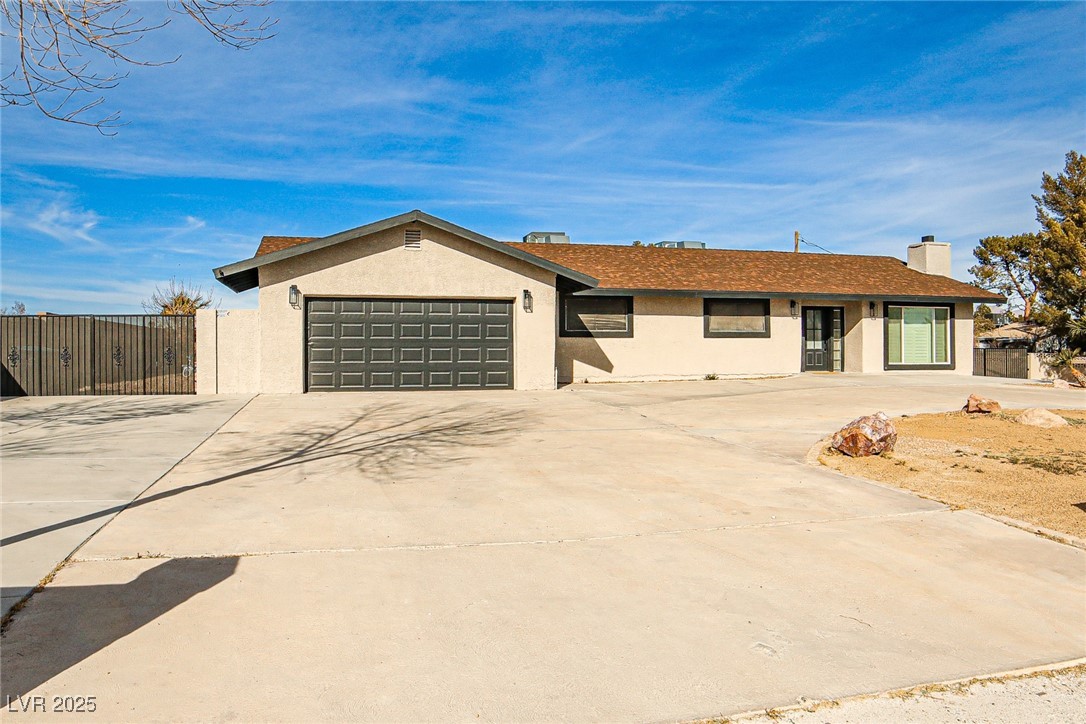9340 West Washburn Road Property Photo 4