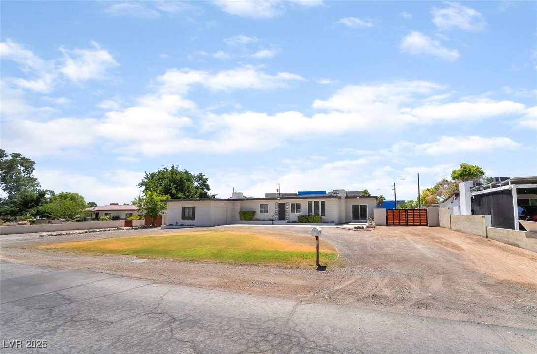 5617 Alfred Drive Property Photo 3