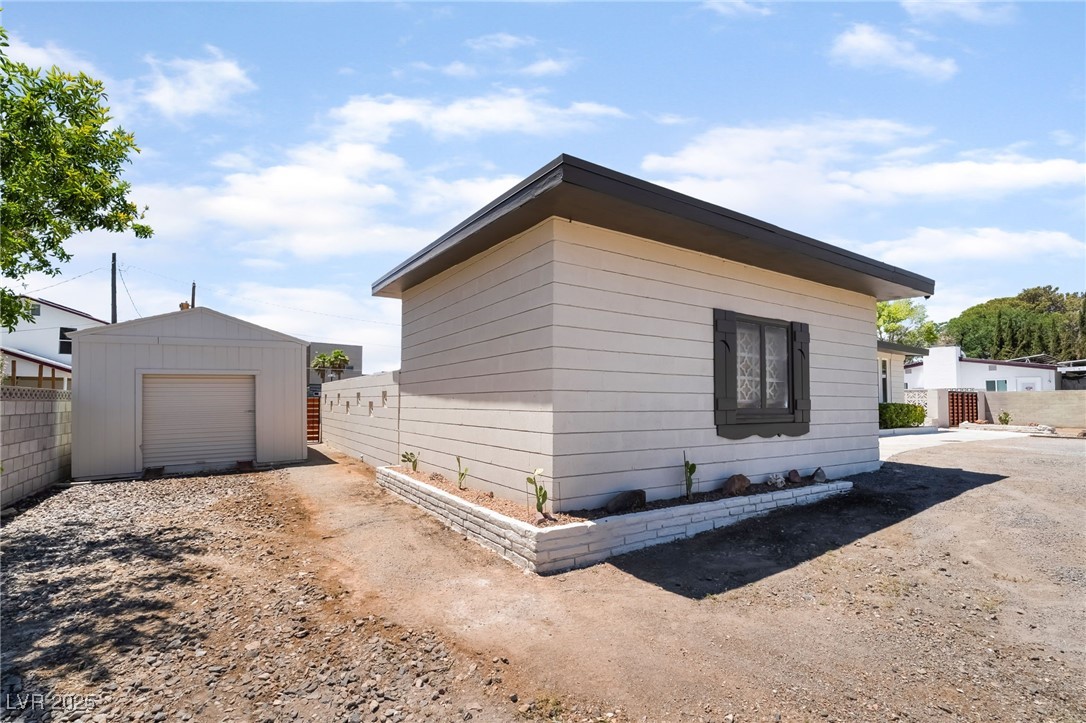 5617 Alfred Drive Property Photo 6