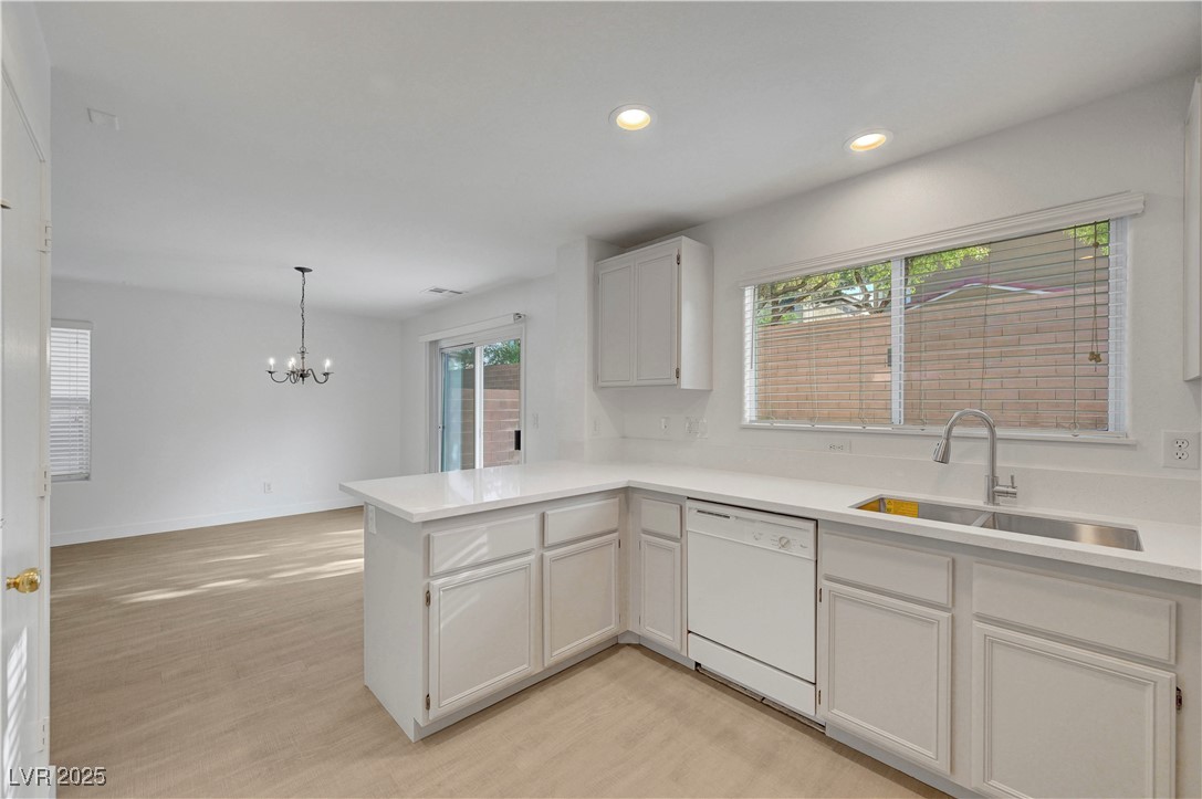 2431 Lilac Cove Street Property Photo 14