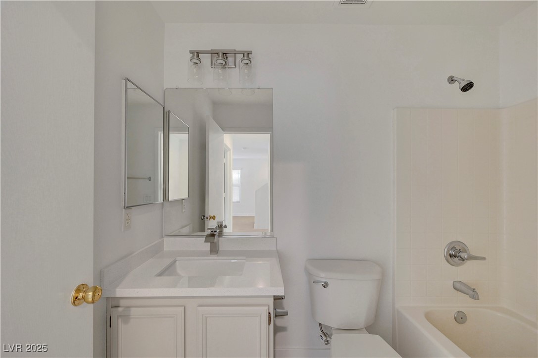 2431 Lilac Cove Street Property Photo 16