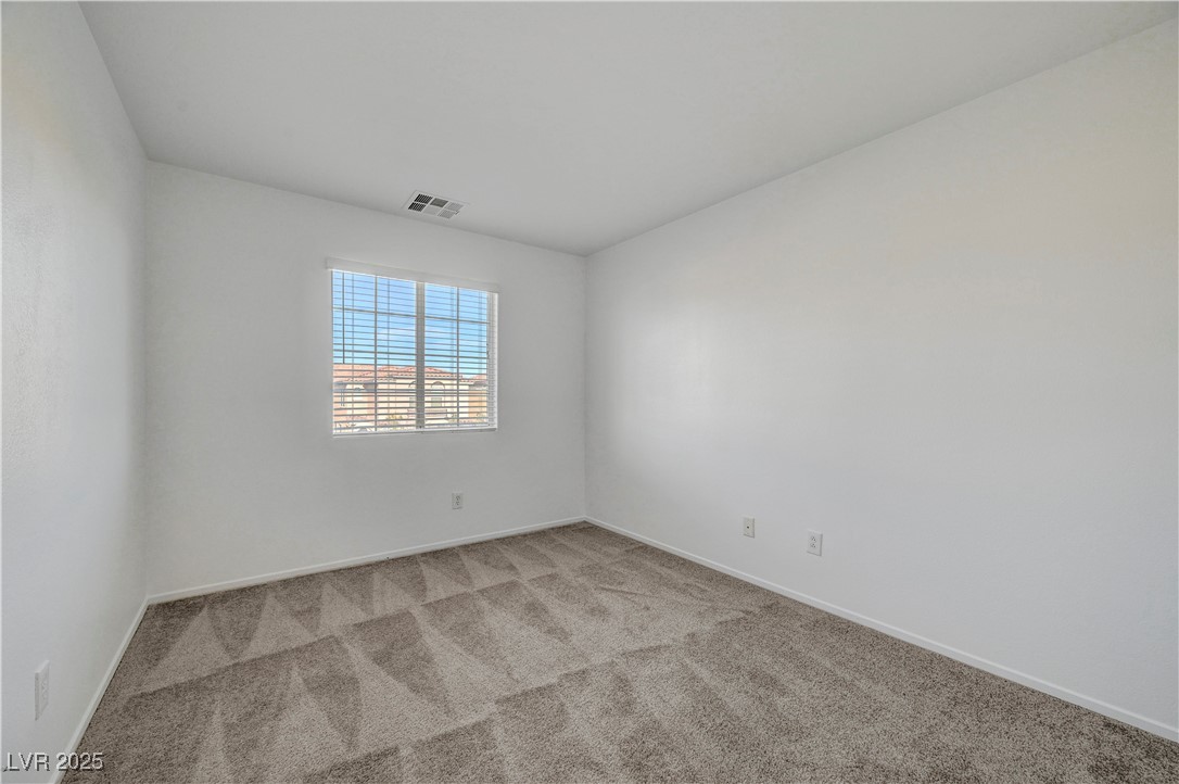 2431 Lilac Cove Street Property Photo 21
