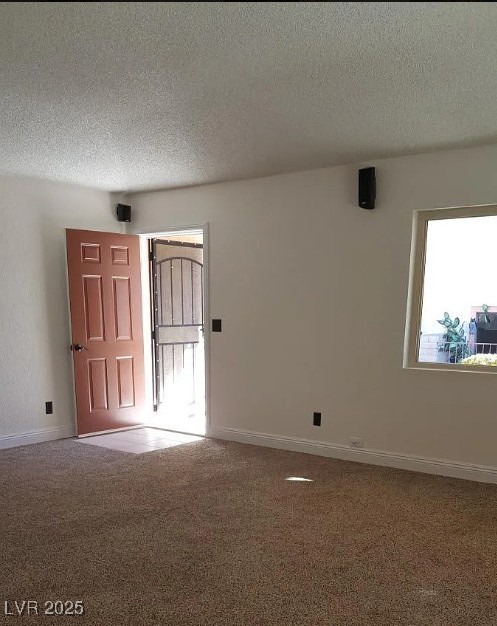 728 Apple Tree Court Property Photo 2
