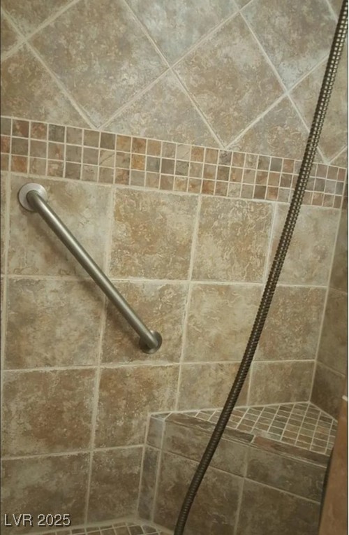 728 Apple Tree Court Property Photo 11