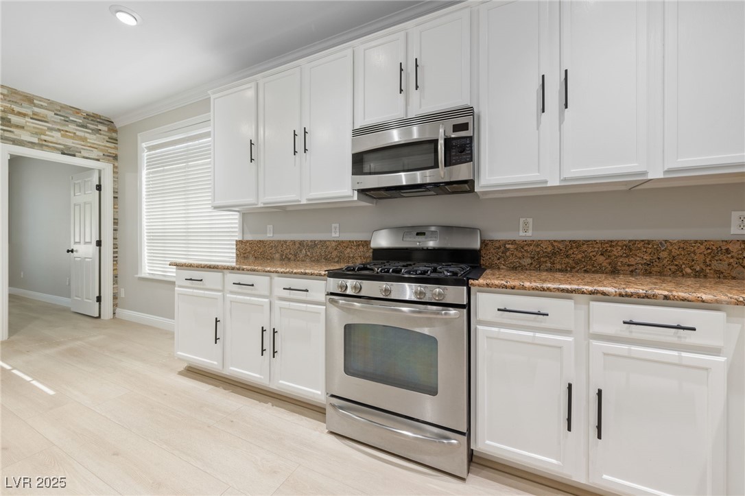 2601 Bahama Point Avenue Property Photo 11