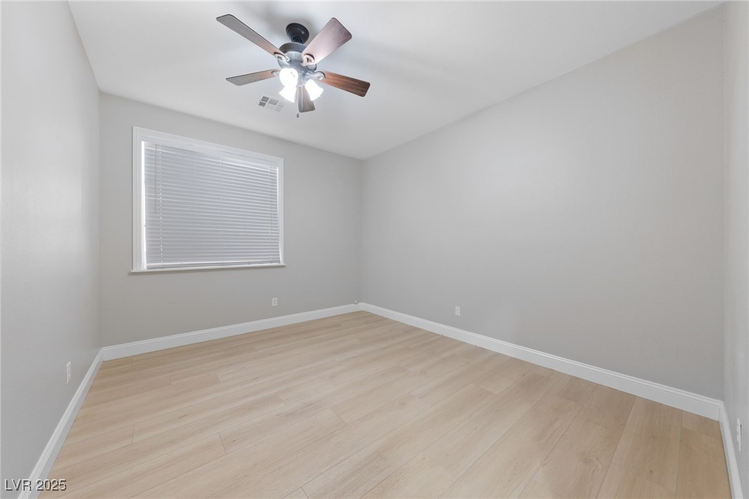2601 Bahama Point Avenue Property Photo 16