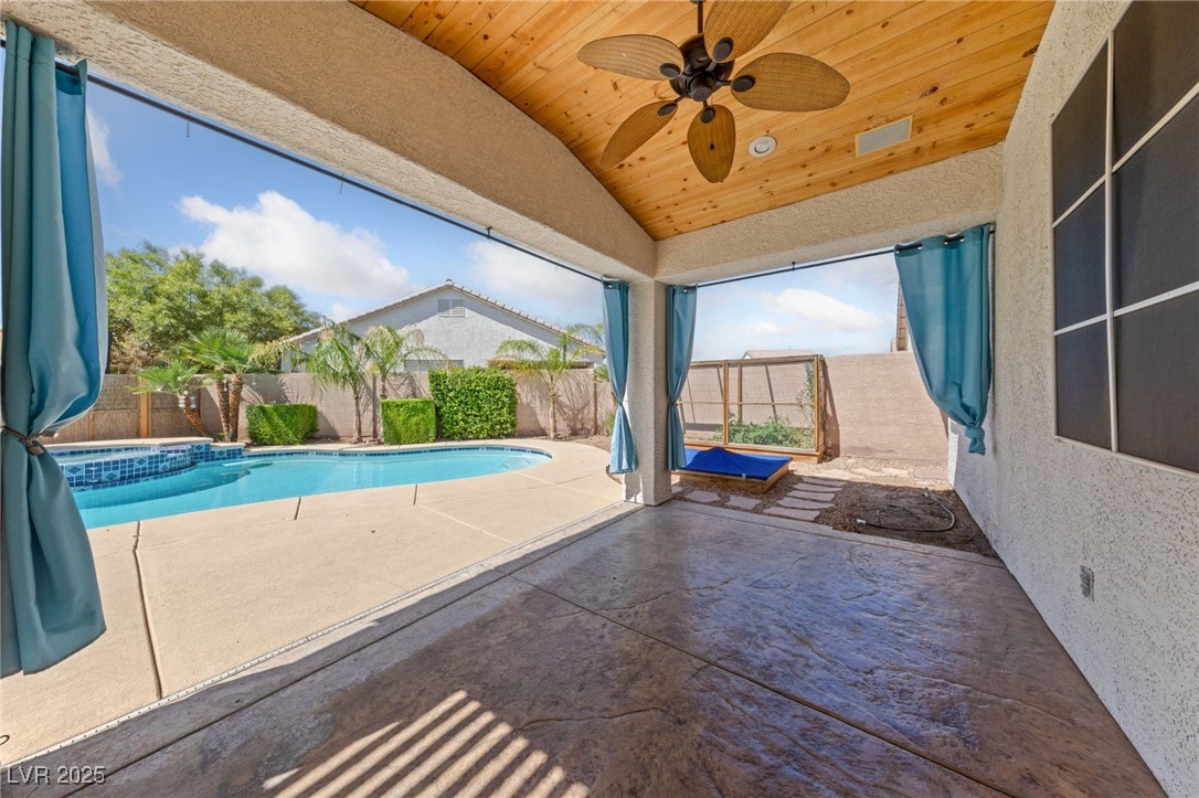 2601 Bahama Point Avenue Property Photo 29