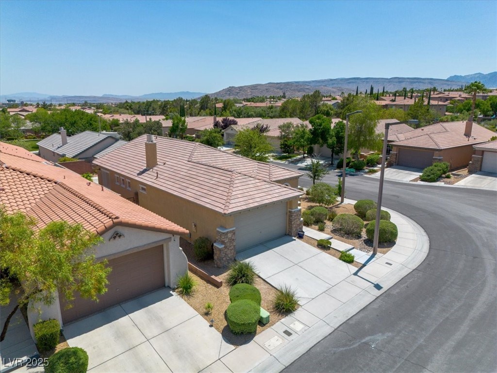 11253 Revelry Lane Property Photo 34