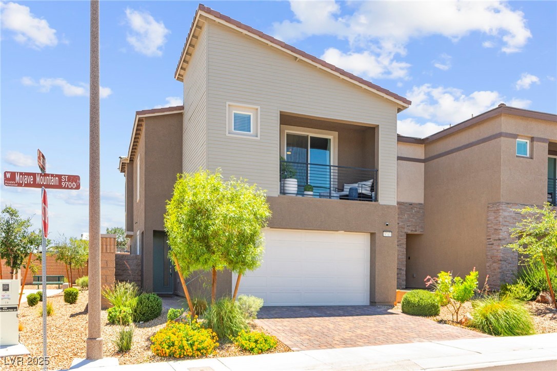 9743 Mojave Mountain Street Property Photo 10