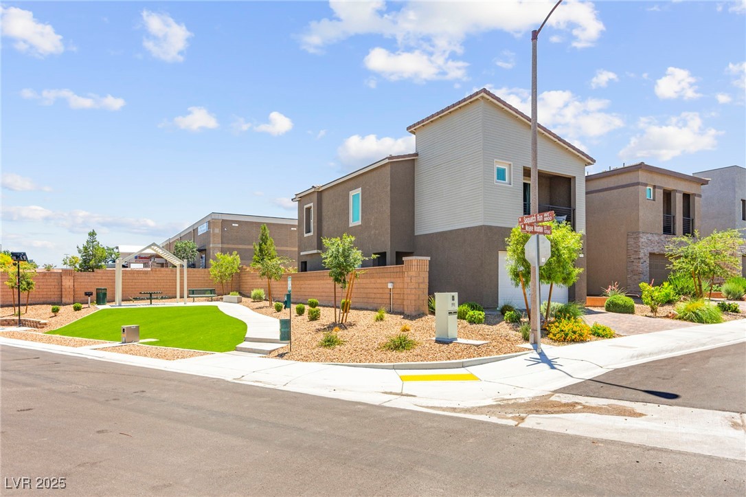 9743 Mojave Mountain Street Property Photo 11